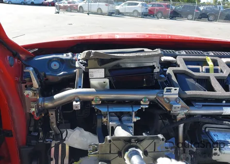 2025 BMW M4 Competition xDrive from USA, damaged, VIN WBS33HK09SCT43819